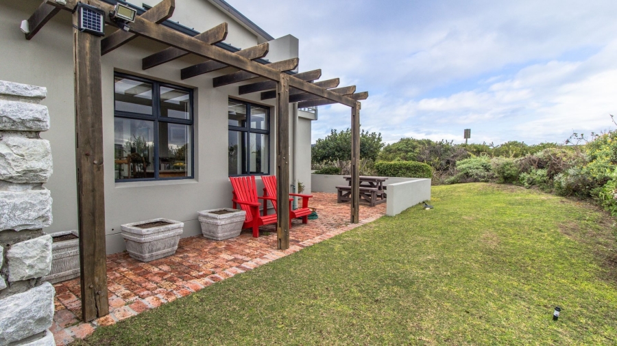 3 Bedroom Property for Sale in Birkenhead Western Cape